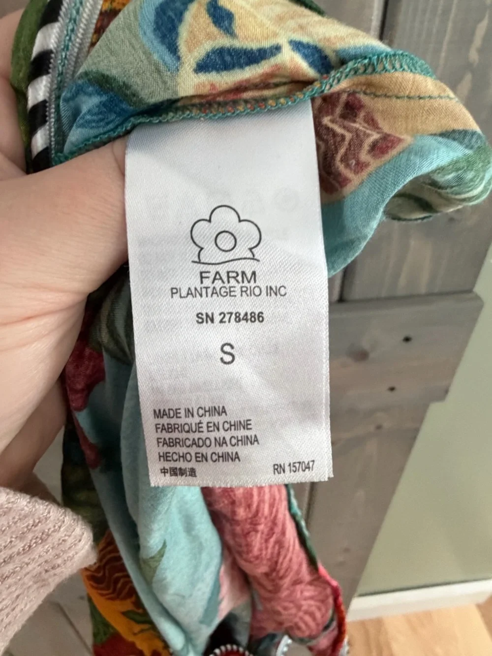 FARM Rio for Anthropologie bold tropical floral wrap style long skirt size small - Picture 4 of 9